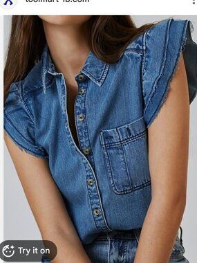 Pilcro Size M Medium Denim Ruffle Sleeve Button Front Shirt